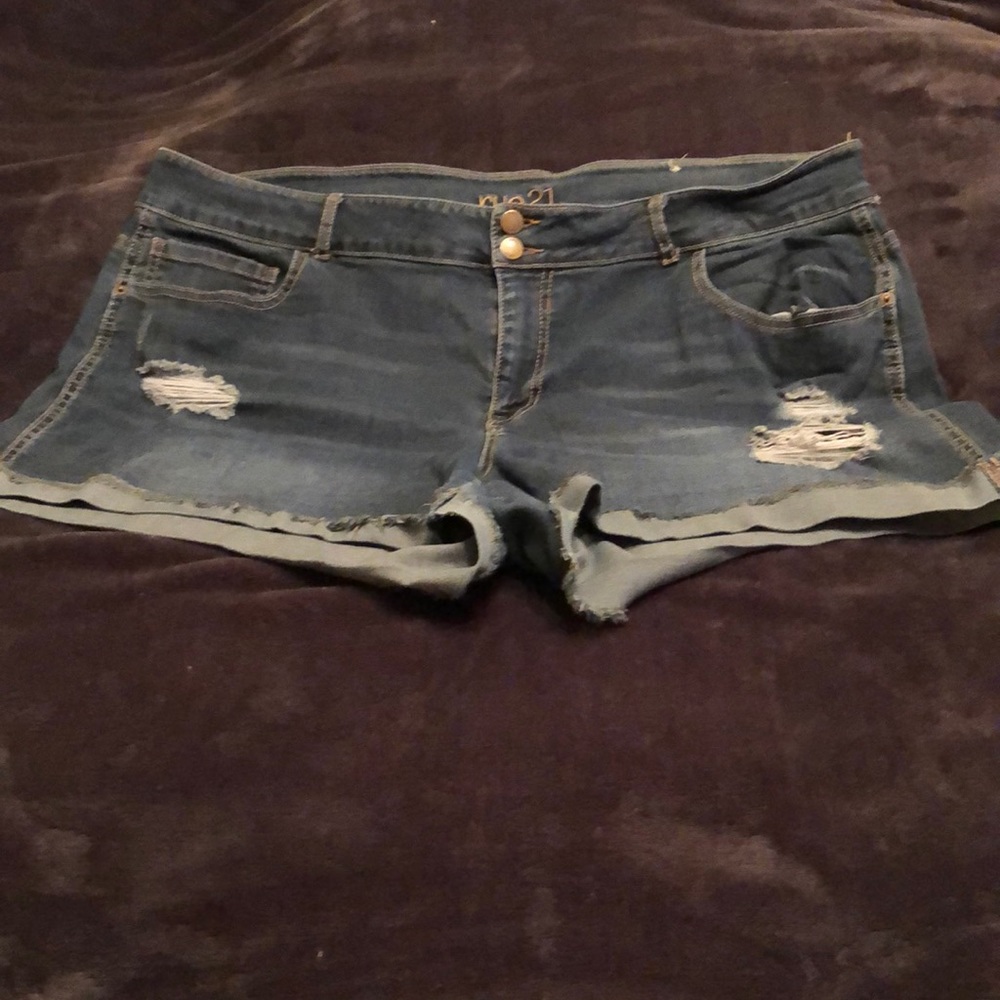 Women’s shorts